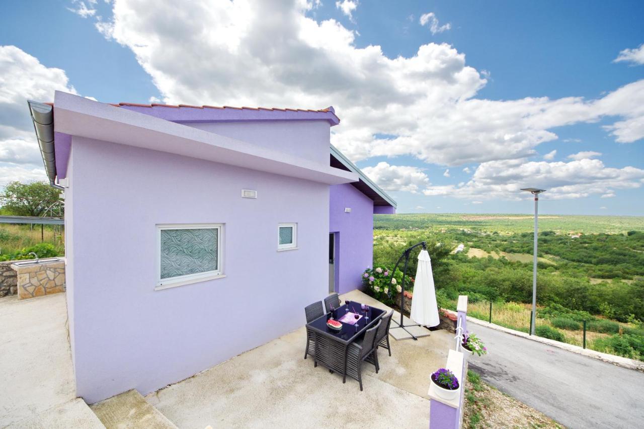 Holiday Home Paulin Obrovac Kültér fotó