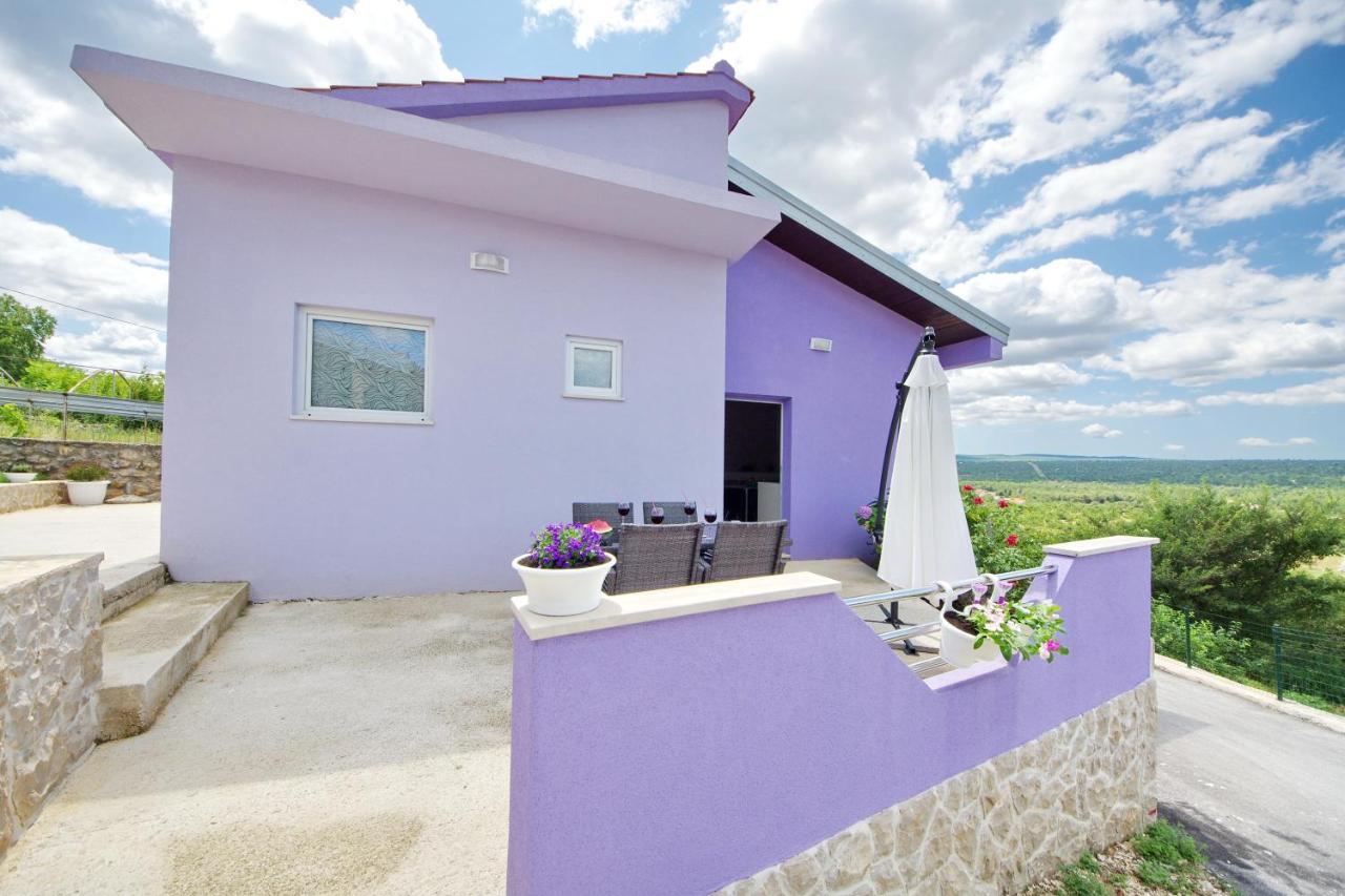 Holiday Home Paulin Obrovac Kültér fotó